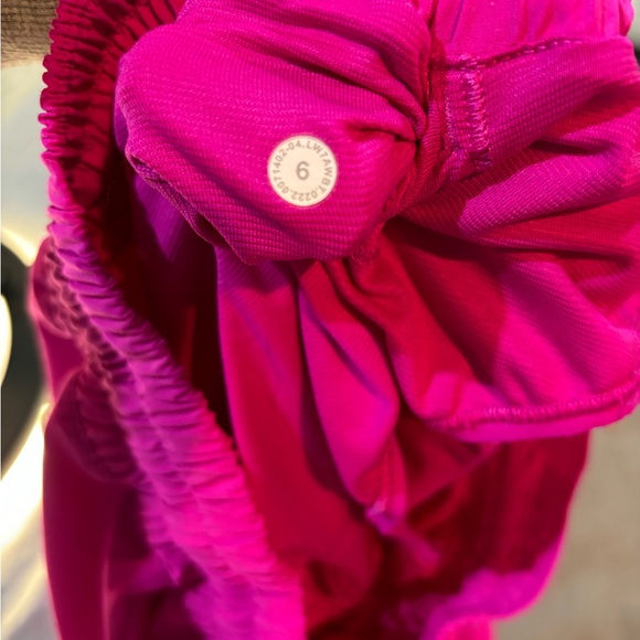 Lululemon Pink Hotty Hot 4” Shorts - Picture 4 of 4